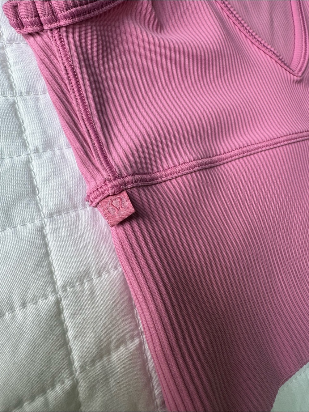 Lululemon Ribbed Pink Crop Tank Top - Picture 3 of 3